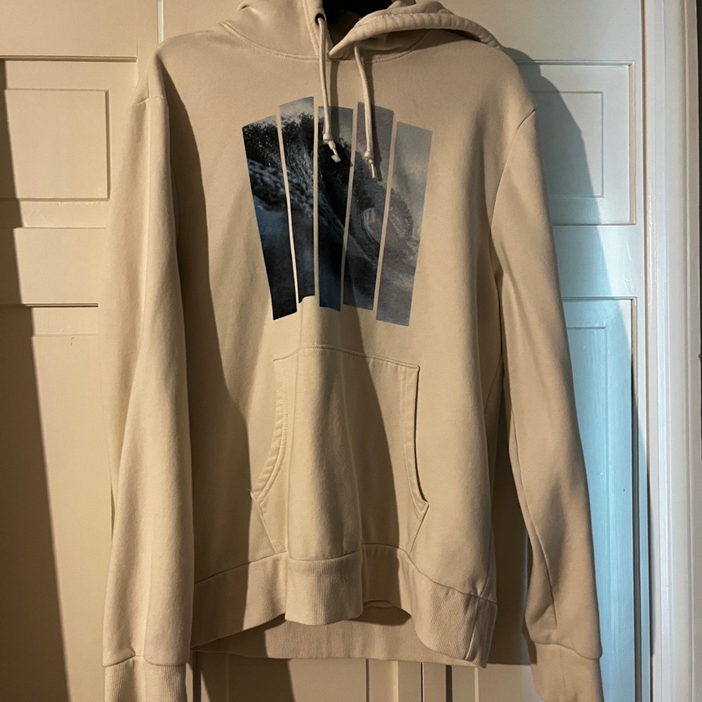 Old navy sweatshirt
